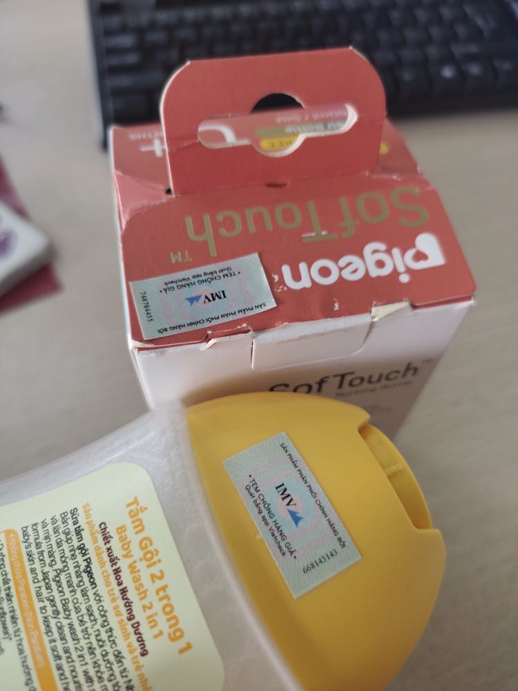 date mới, có tem chống hàng giả, núm ti mềm, chưa dùng nên chưa biết chất lượng bình ntn