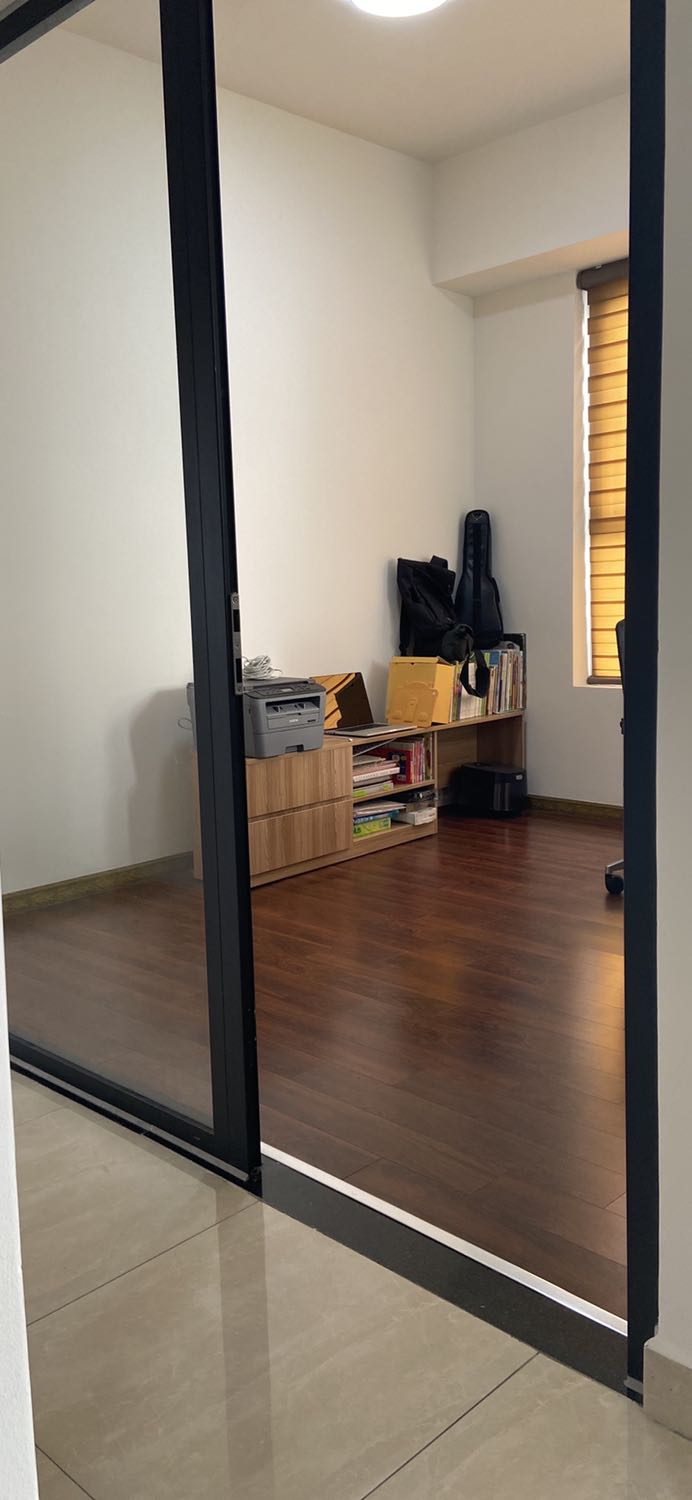 Máy in okla nhưng ko có chức năng kết nối thiết bị qua wifi nên hơi bất tiện tí còn lại ok Máy in okla nhưng ko có chức năng kết nối thiết bị qua wifi nên hơi bất tiện tí còn lại ok