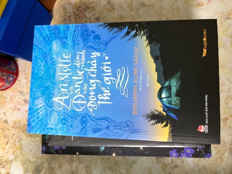 Shop đóng gói cẩn thận và giao nhanh. Sách siêu đẹp, giá tốt. Sẽ tiếp tục ủng hộ shop ah.