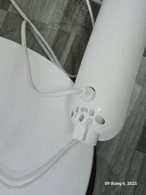 Mới xài mà bị vầy rồi shop ơi!!! Giờ xử lý sao đây?