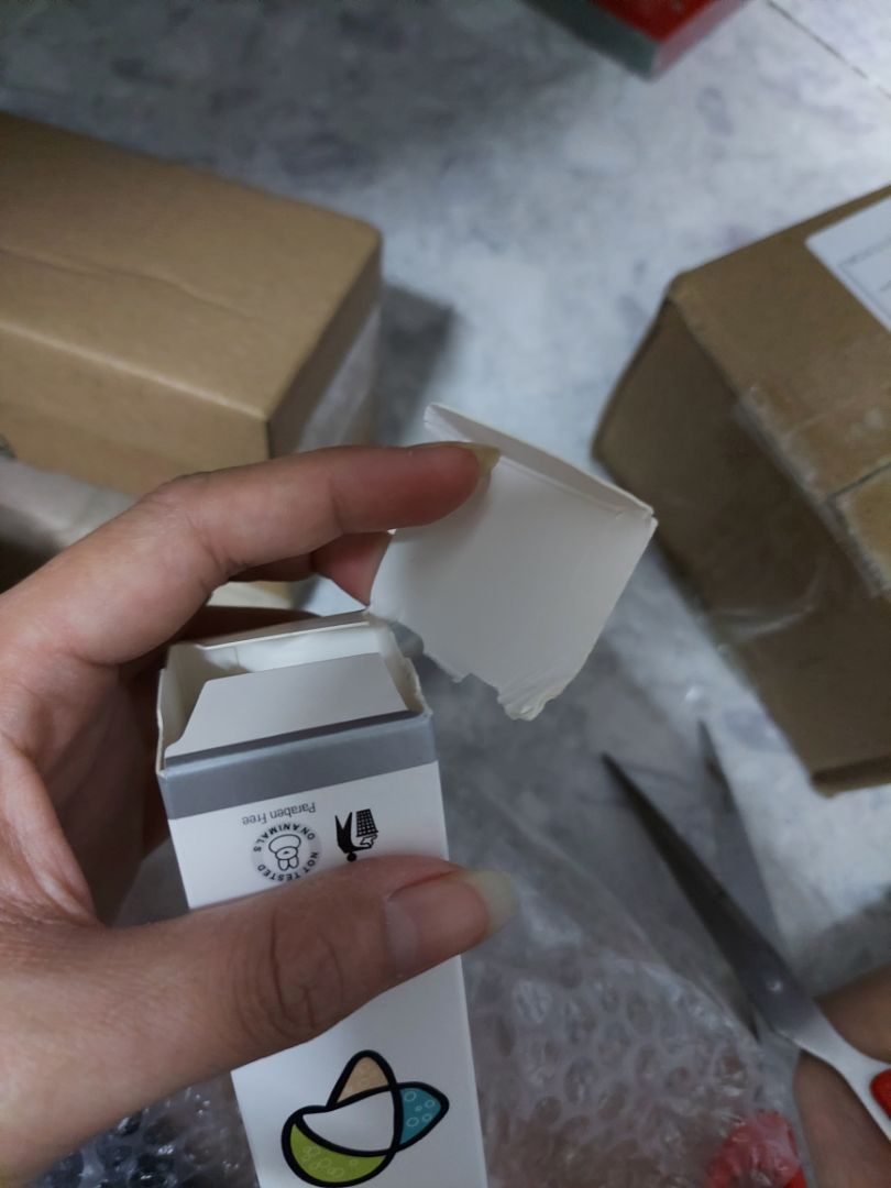 vỏ mở ra đã rách rồi, không biết có hiệu quả không.