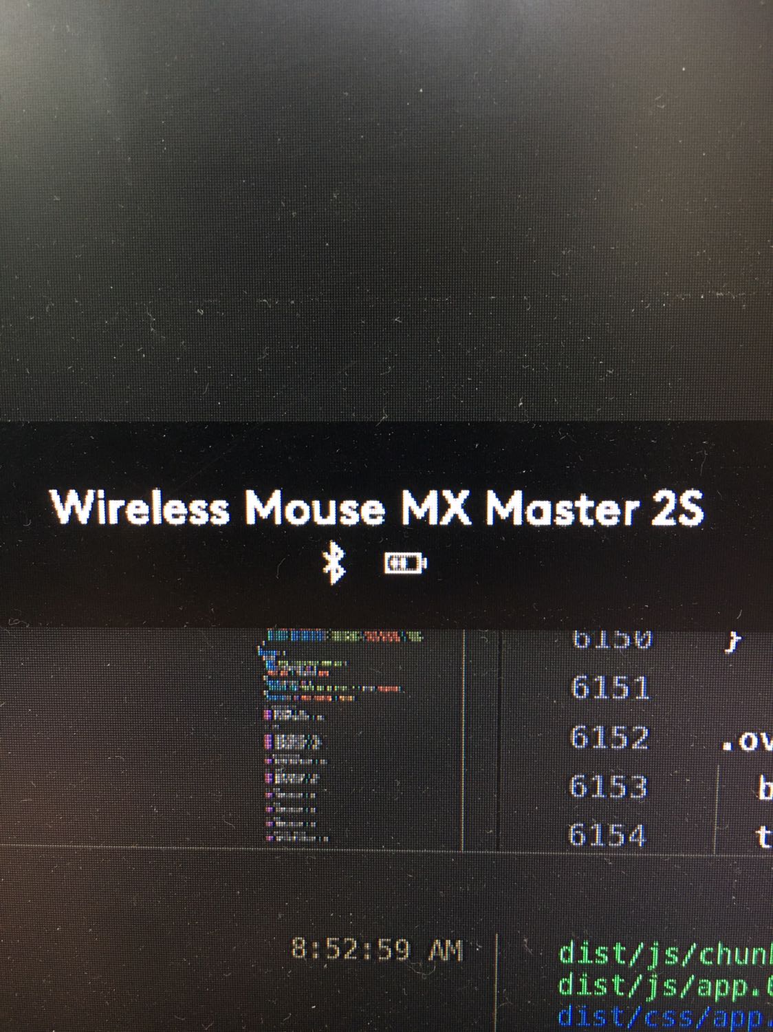 Sản phẩm tốt, pin tốt, chất lượng cao, mình chưa thử trên bề mặt khác nhưng chuột khá ổn định và chính xác. Mình sử dụng cho công việc lập trình tầm 12 tiếng 1 ngày nhưng pin nhìn chung có vẻ khá bền. Thời giao hàng rất nhanh chóng và thuận lợi.