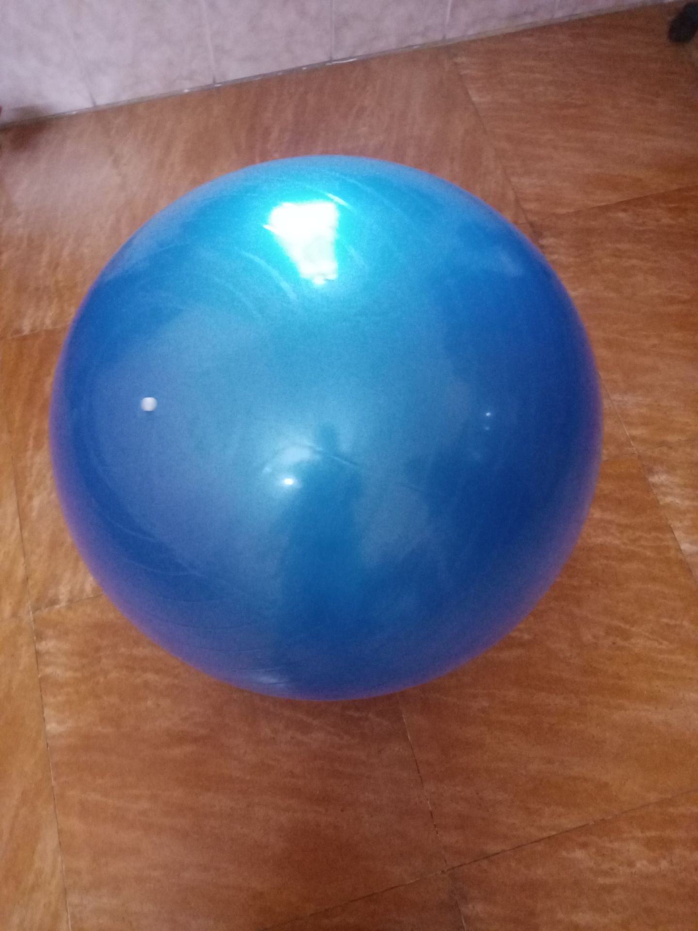 Mẫu mã, màu sắc, bộ bơm kèm theo đầy đủ, đúng theo mô tả của shop; tiki giao hàng nhanh hơn dự kiến; hàng sử dụng hiện tại qua 2 ngày thấy ok, độ nảy, đàn hồi tốt. Mẫu mã, màu sắc, bộ bơm kèm theo đầy đủ, đúng theo mô tả của shop; tiki giao hàng nhanh hơn dự kiến; hàng sử dụng hiện tại qua 2 ngày thấy ok, độ nảy, đàn hồi tốt.