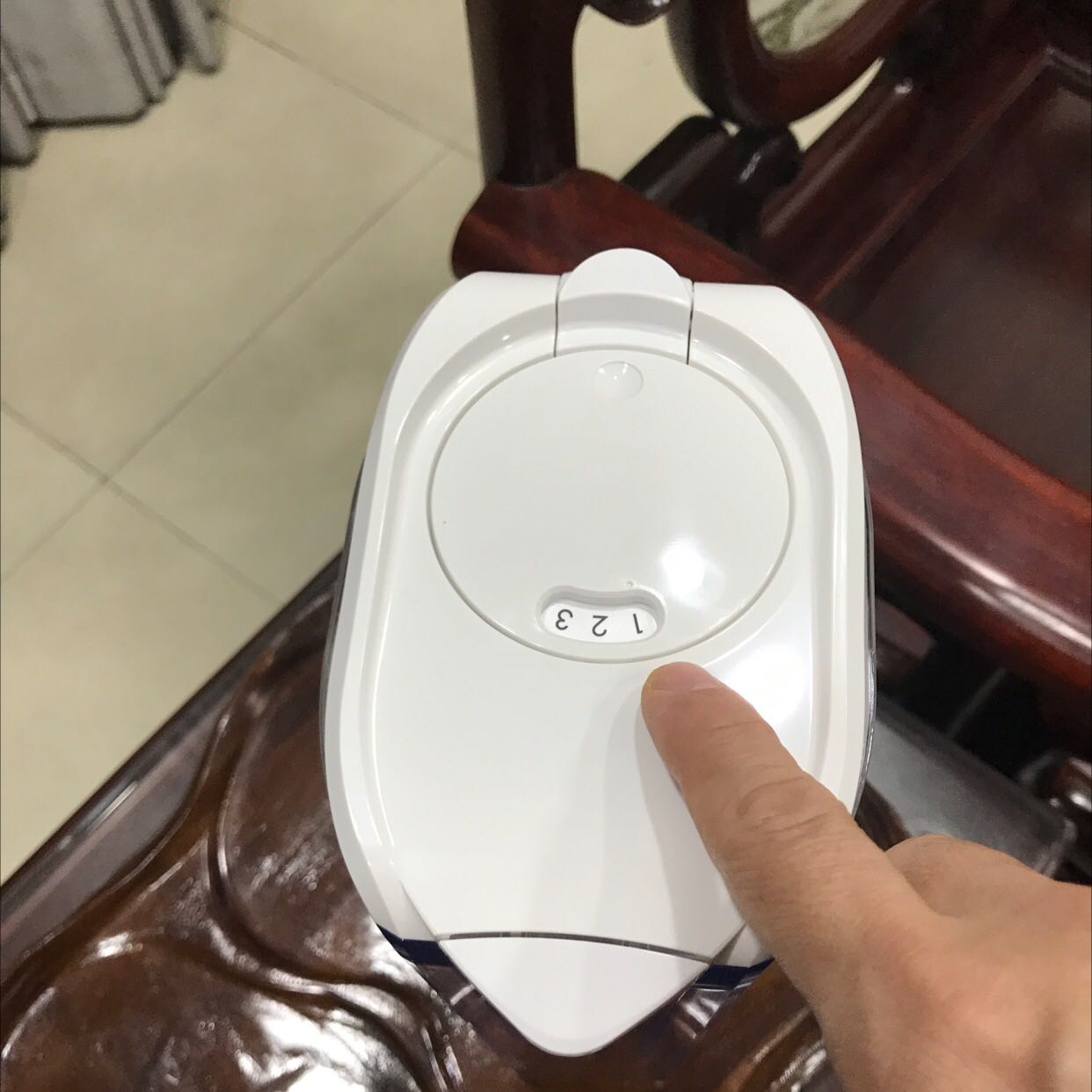 Rất dễ dùng. Vài phút là có nước uống tinh khiết ở nhiệt độ thường. 5 sao cho sản phẩm và cho shop.