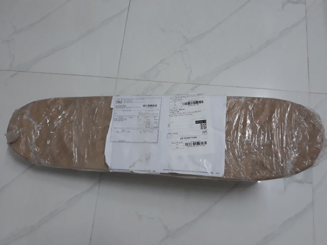 Nhận hàng sau đúng 1 tháng lênh đênh khắp nơi, k biết đơn đi về đâu, nhưng khi nhận đc khá hài lòng, hàng được shop bọc kỹ càng, có cả giấy và màng bọc nilon, gỡ ra k một chút trầy sước, nhận hàng là thử liền, trượt banh nóc, bánh cứng cáp. Để cảm nhận 1 thời gian, sản phẩm phù hợp cho người lớn nhưng con nít vẫn chơi phà phà