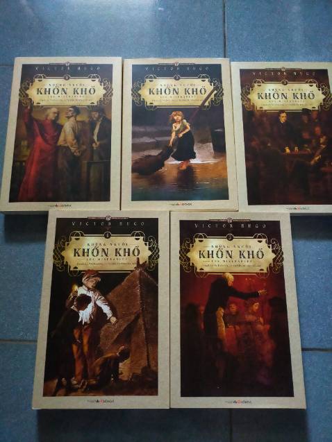 Tiki giao hàng nhanh. Chăm sóc khách hàng nhiệt tình