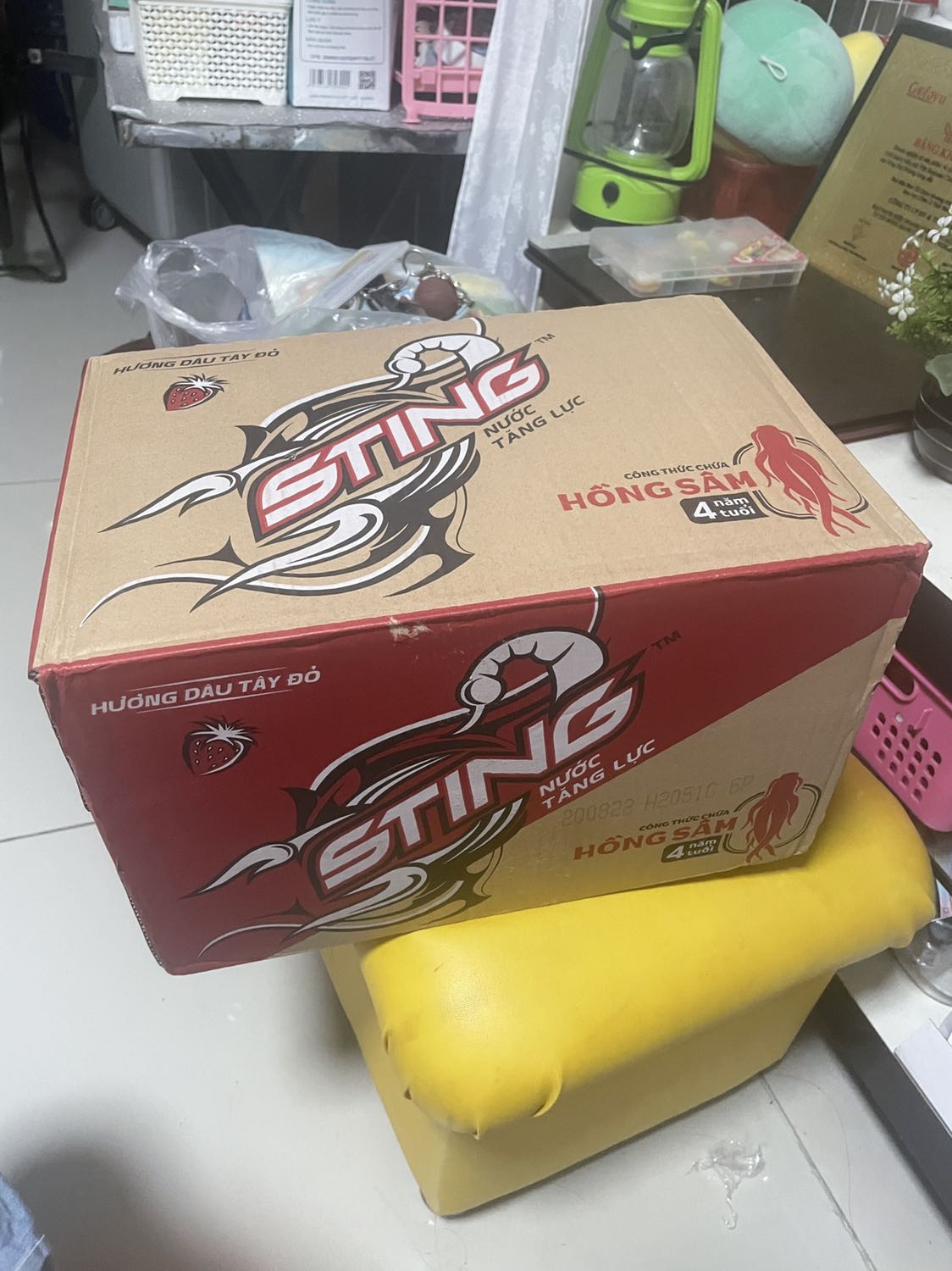 để mô tả là hsd còn 6 tháng 
vậy mà giao sản phẩm còn 3 tháng
yêu cầu hỗ trợ đổi trả hàng thì bảo rằng tiki đảm bảo hsd trên 30% nên 3 tháng thì không cho đổi 
thế thì để mô tả 3 tháng đi. Để 6 tháng rồi giờ muốn trả không cho trả. chính sách khó hiểu thật sự