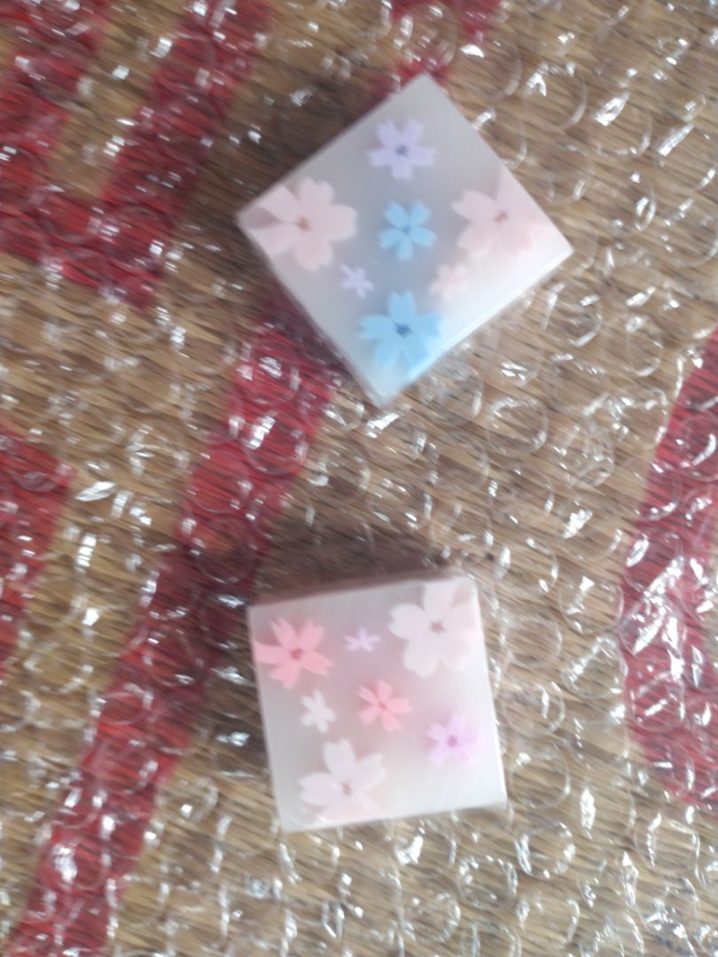 tẩy hình đẹp lắm ạ
mình mua được khi áp mã của shop nữa mê luôn ý
mọi người nên mua nhé