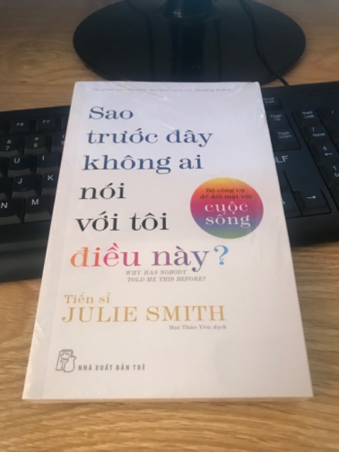 Giao hàng nhanh, Sách mới, đúng mô tả, đóng gói cẩn thận. Người giao thân thiện vui vẻ