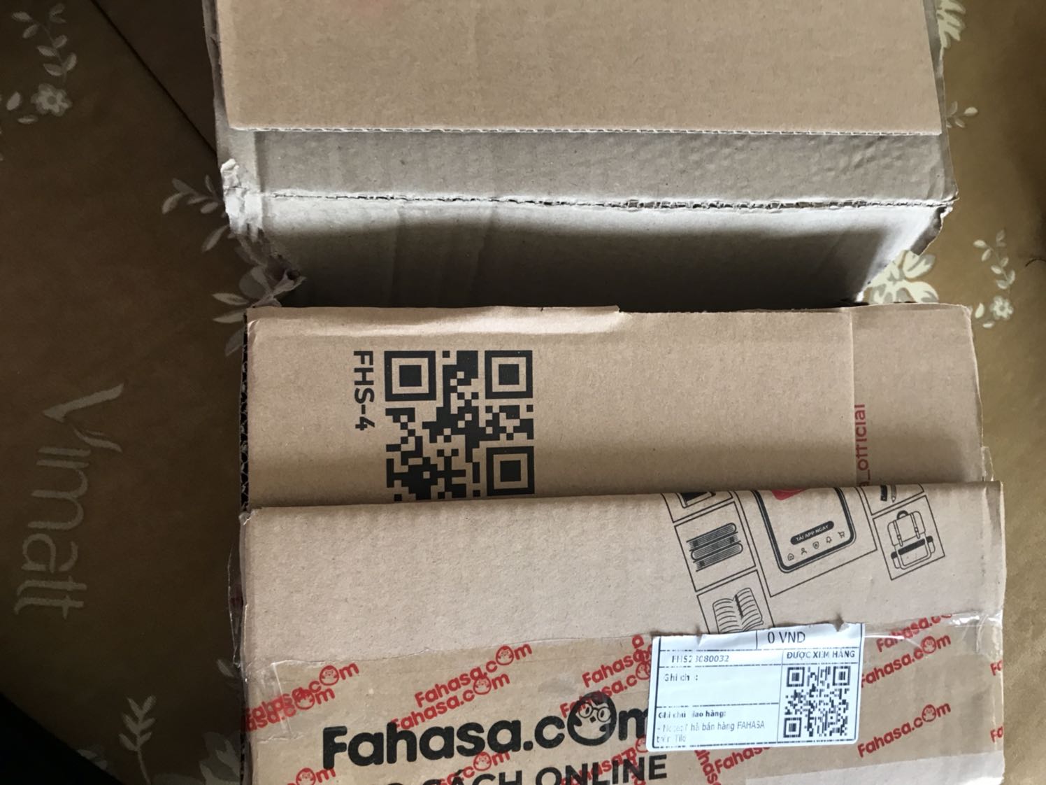 Sản phẩm bọc cẩn thận, fahasa lần này giao hàng nhanh hơn mọi lần, thanh toán bằng tiki xu thuận tiện, lại giảm giá 60% nên khá hời.