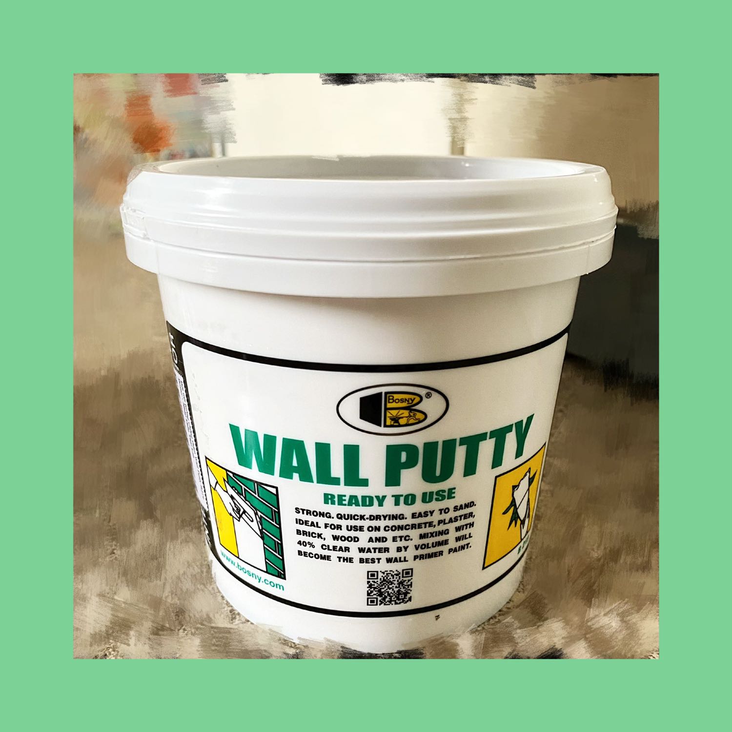 Cái này hay nè, tui tự mày mò bôi bôi trét trét chống thấm căn phòng của mình thấy rất thú vị. Nếu không quen dùng cái cây có sẵn trong hũ thì có thể dùng cái bay nhỏ nhen.