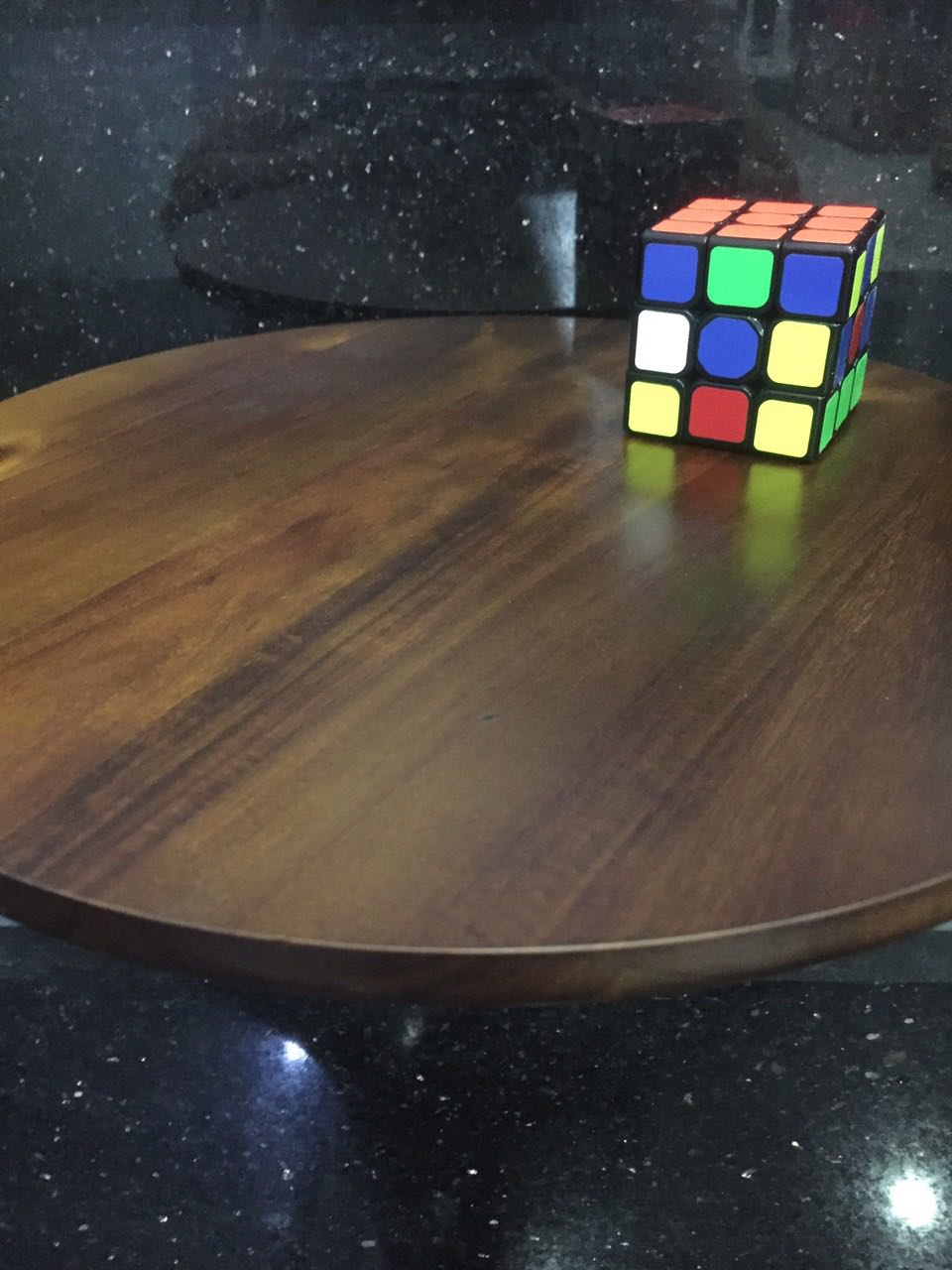 Bàn xoay gỗ đẹp, xoay rất tốt, rất hữu ích với công việc của mình. Cảm ơn shop và Tiki!!!!!!!!!!!!!!!!!!!!!!!!!!!!!!!!!!!!!!!!!!!!!!!!!!!!!!!!!!!!!!!!!!!!!!!!!