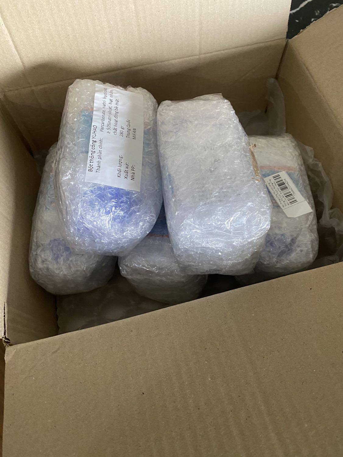 Hàng thật thông tắc cống tốt sủi bọt tan tóc rối tại lỗ thoát sàn