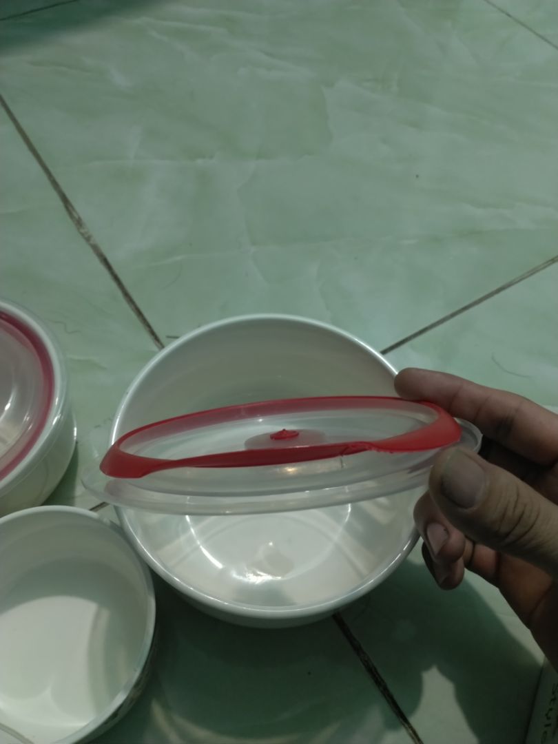 3 bát hỏng 2 mua 7 sản phẩm cùng gian hàng thì 1 sản phẩm nhầm