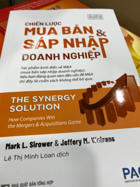 Sách hay và bổ ích. Sách in đẹp