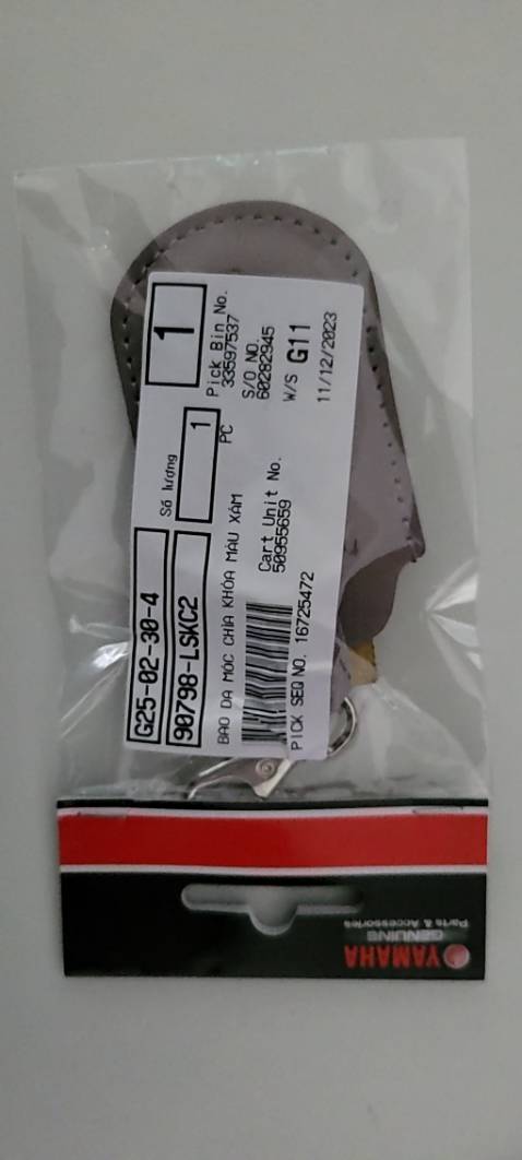 Màu không đẹp như trên ảnh, nút giữ dễ tuột, chất lượng da tốt