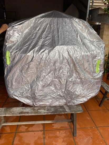 Mình mua bạt cho xe Xpander. Lúc đầu khi nhận hàng cảm thấy hơi nghi ngờ vì lớp vải bên trong khá mỏng. Tuy nhiên *** nước không bị thấm. nóng nắng củng ok nữa. Shop rất nhiệt tình khẳng định hàng tốt trong tầm giá nên cho shop 5 sao. 
Nếu bền sẽ ủng hộ shop tiếp.