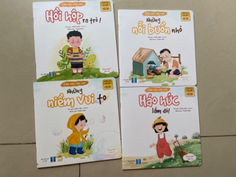 Một bộ sách mỏng quá dễ thương từ hình ảnh tới nội dung