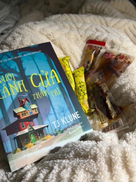 Hay xuất sắc, chữa lành, vui vẻ hài hước, dày nhưng đọc cũng rất cuốn