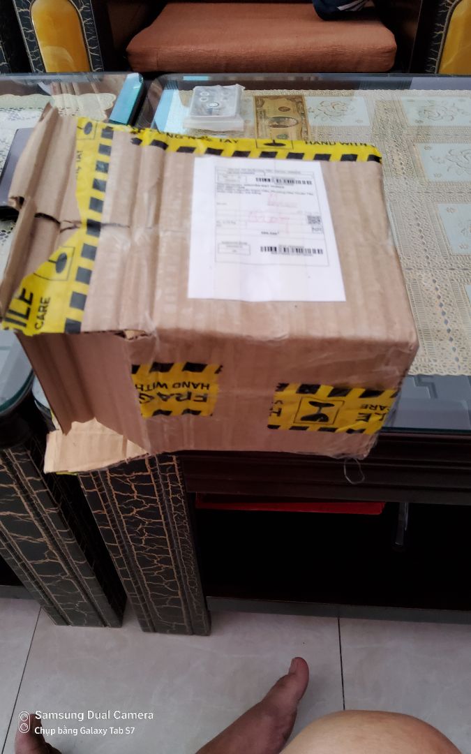 Rất đẹp,thuận tiện pha trà.Rất đáng mua
Giao hàng nhanh,chất lượng tốt. Rất ok.