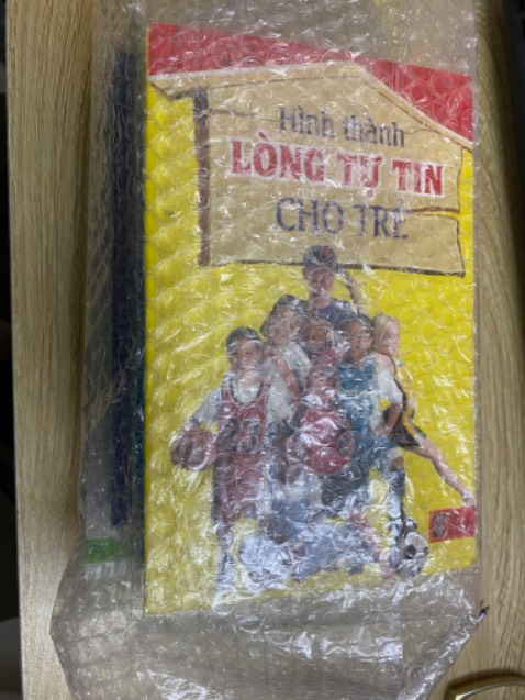 Sách tương đối mới