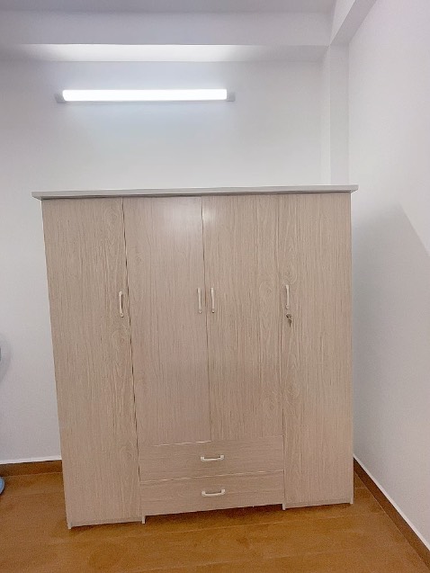 Cảm ơn shop, hàng đẹp và mình hài lòng, người giao cũng rất nhiệt tình tư vấn. Cảm ơn!