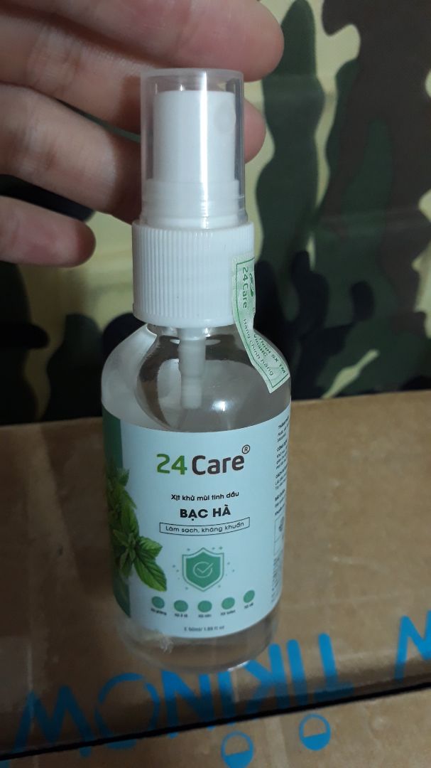 Chai bạc hà này ngửi là tỉnh liền, haha mình mua 2 chai, 1 để xịt đi ngủ 1 xịt cho tỉnh táo. Mùi bạc hà thanh mát, đuỗi muỗi cũng đc nữa. Shop gói hàng chu đáo, bọc từng chai luôn