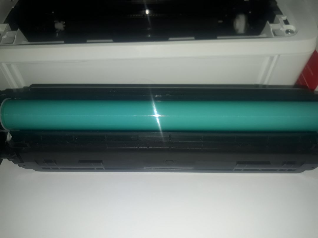 Shop hỗ trợ khách hàng rất nhiệt tình. Mực dùng rất tốt.