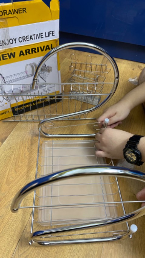 Ship nhanh ghe, đẹp nhưng mini quá, đang ráp thấy chắc chắn