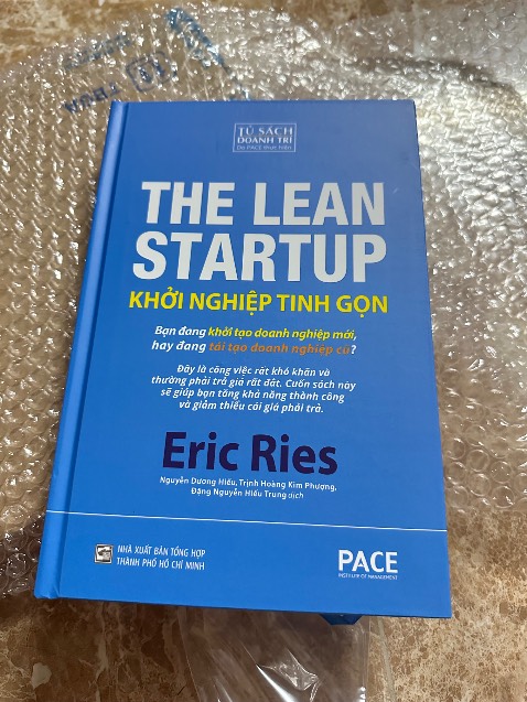 sách đẹp, giấy dày, đáng tiền