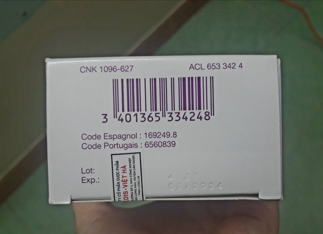 Giao hàng hơi lâu nhưng hàng có tem mác và date xa mà giá lại sale nên mình vẫn vote 5*. Nếu sử dụng ưng thì sẽ mua thêm những lần tiếp theo.