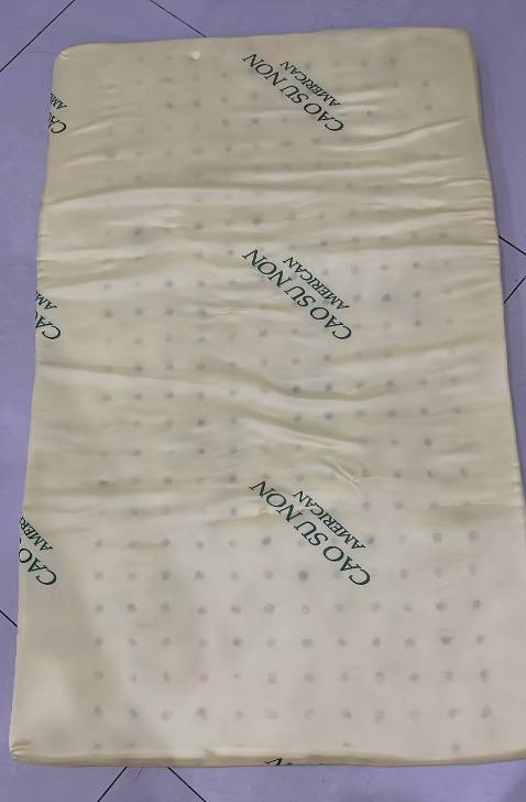 Sản phẩm rất chất lượng, có nệm em bé ngủ ngon liền, shop tư vấn nhiệt tình, lần sau sẽ ủng hộ shop tiếp.