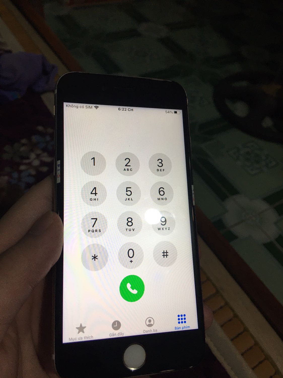 K rõ là mình đặt màn trắng shop giao màn đen hay mk đặt đen nữa nhưng thấy shop có cho đổi là cũng khá ok r màn linh kiện k phải zin nhá nhưng sd khá ok