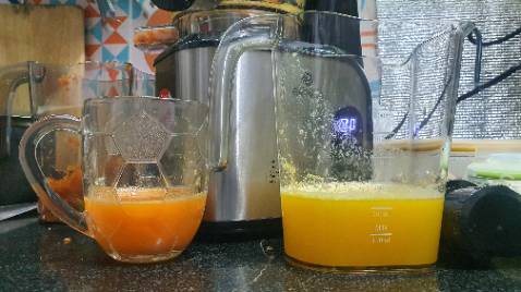 Công suất mạnh, ép cần tây, cóc thoải mái, vắt khá kiệt, chạy êm, hài lòng nha