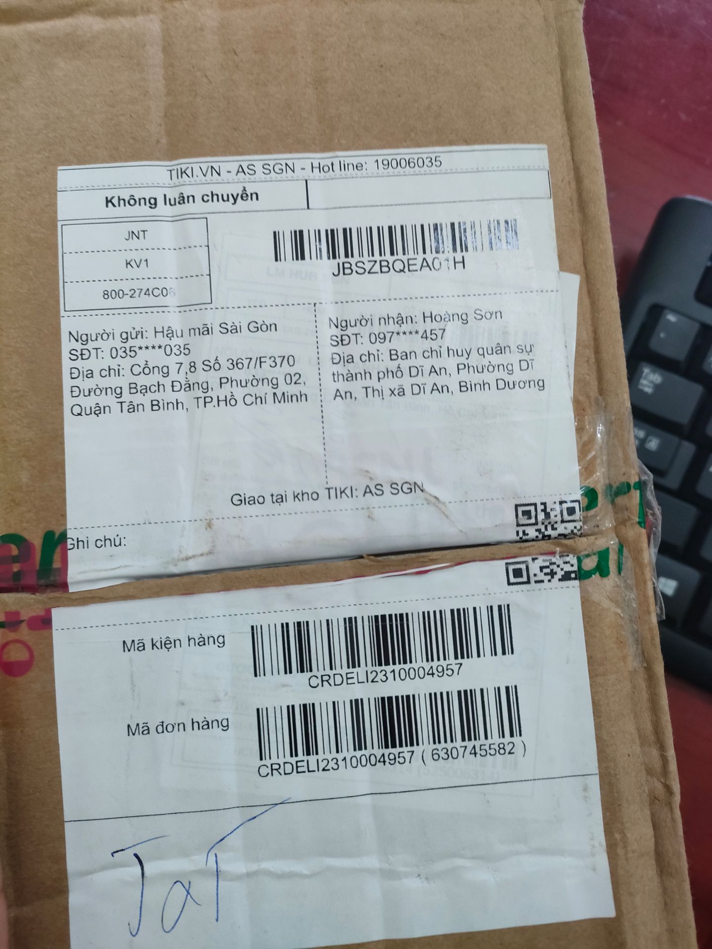 Không như quảng cáo. Sản phẩm không có chức năng định vị hay gọi video ***