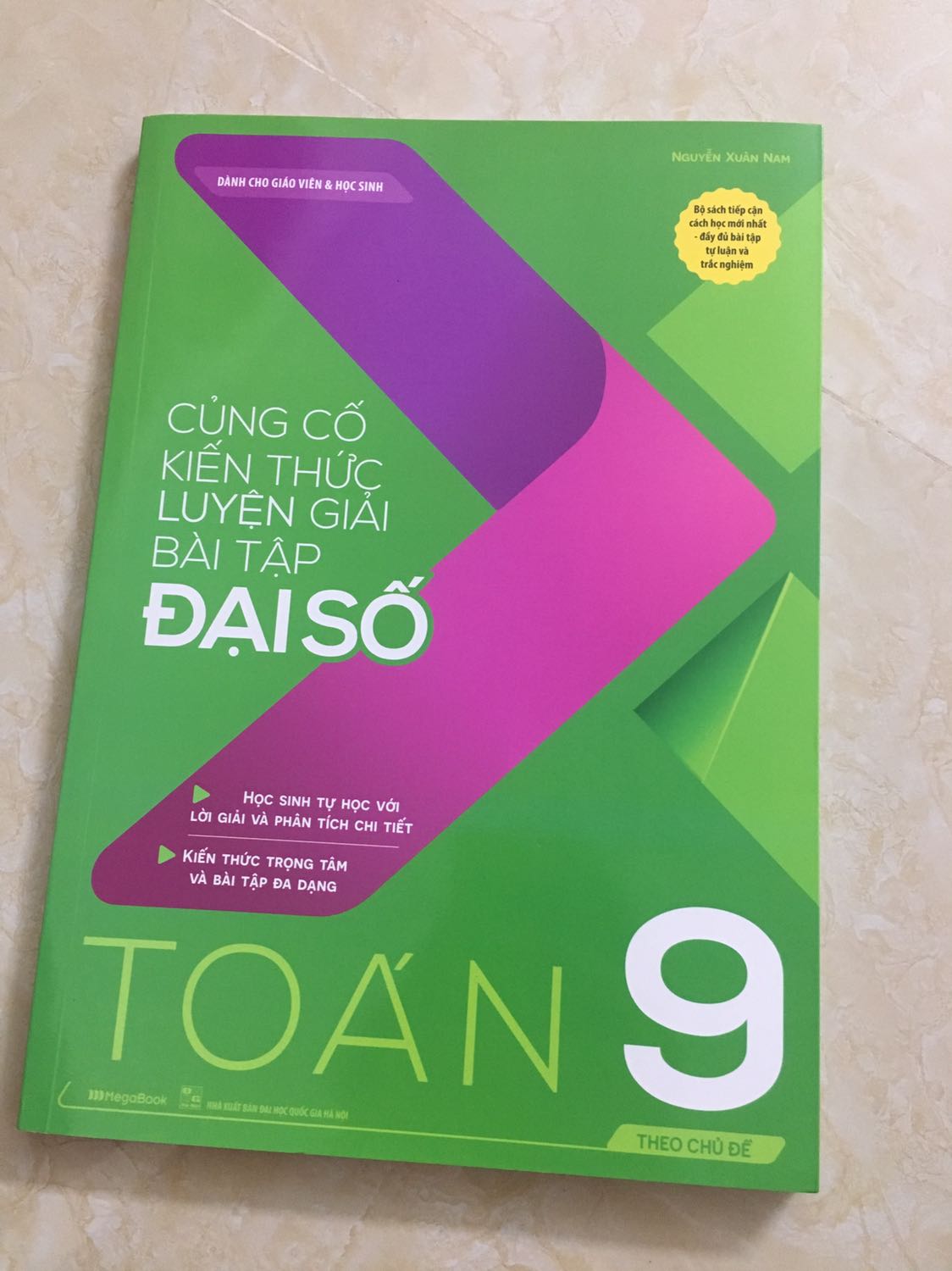 Sách cx tạm ổn hợp vs bạn nào mới bắt đầu