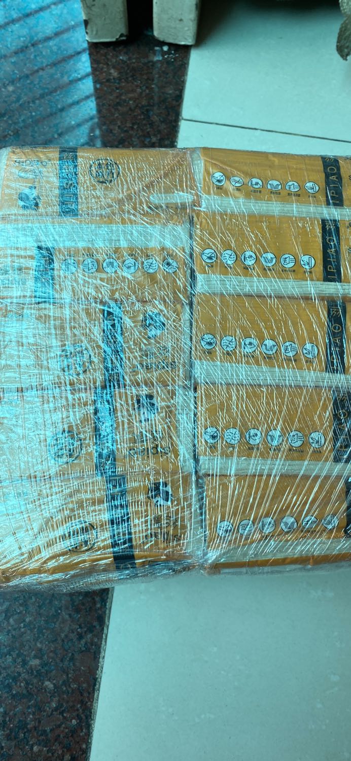 Muốn trả hàng lại. Tôi book mua 2 thùng tuong duong 60 bịch mà giao 20 bịch . Thấy cách làm ăn k rõ ràng và đóng gói kỳ quá.Muốn trả lại hàng Muốn trả hàng lại. Tôi book mua 2 thùng tuong duong 60 bịch mà giao 20 bịch . Thấy cách làm ăn k rõ ràng và đóng gói kỳ quá.Muốn trả lại hàng