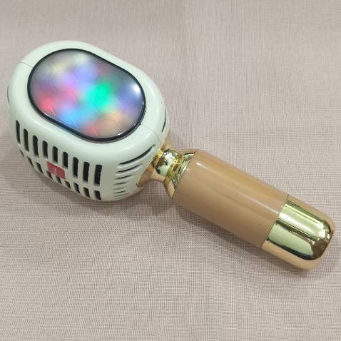 Ngoại hình đẹp, hoàn thiện 
Củ loa bên trong micro nghe hay, ấm, 
Mic hút âm tốt, hát nhẹ
Shop tư vấn tốt, nhiệt tình
Giao hàng của tiki rất vui vẻ
Giá sản phẩm ở mức trung bình, hàng chính hãng có bảo hành đầy đủ