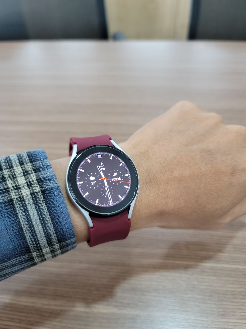 Shop giao nhanh, hàng chất lượng, giá rất phải chăng Shop giao nhanh, hàng chất lượng, giá rất phải chăng