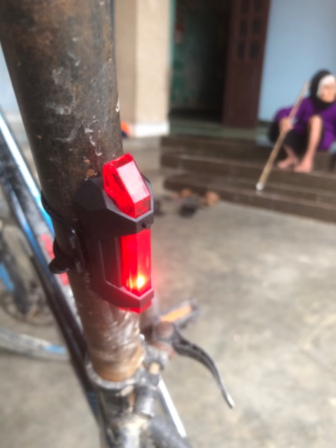 Hàng chắc chắn, sáng. Đóng hàng cẩn thận. Đợt rồi đơn hàng đi hơi lâu nhưng vẫn cho 5 sao vì sản phẩm.