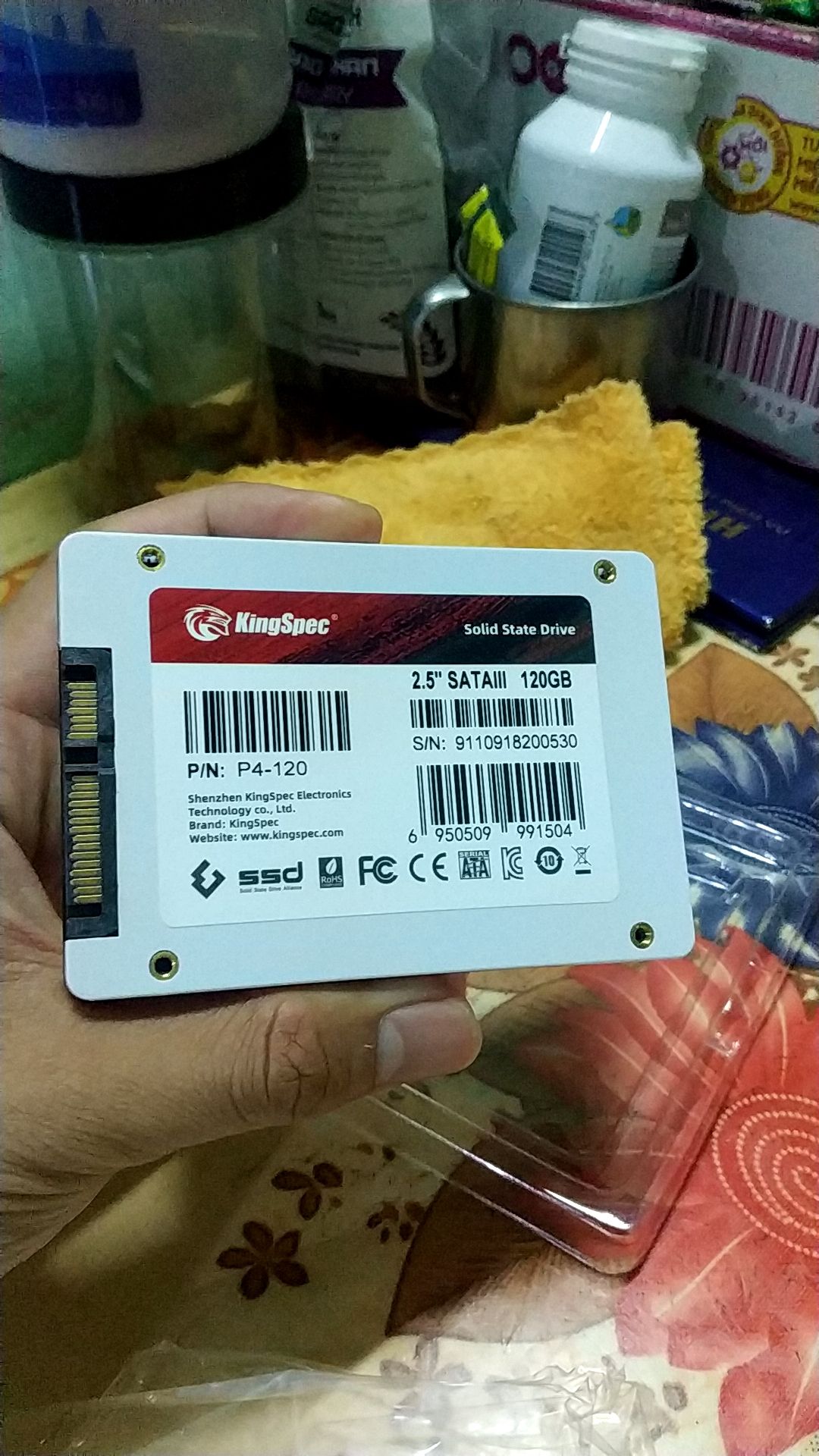 đóng gói cẩn thận, ssd ngon, ssd mà lêb cho laptop cũ thì khỏi bàn.giao hàng nhanh tuyệt vời. về *** ổ đầu, đặt ngay ổ thứ 2 liền.. cám ơn shop