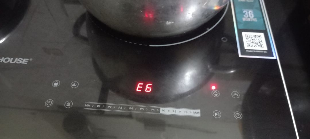 Sp mới mua về đã bị lỗi. Gọi điện cho TTBH thì không nghe máy! Quá thất vọng!