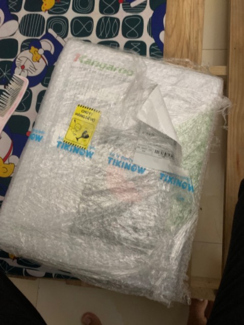 Gói hàng rất kỹ, nhân viên giao hàng cũng dễ thương lần đầu mua trên Tiki thấy rất là oke về chất lượng phục vụ còn bếp sử dụng bền không thì phải chờ