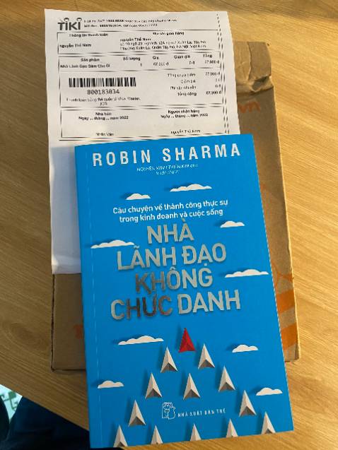 Tôi đặt mua Nhà Lãnh Đạo DÁm Cho Đi nhưng lại ship cho tôi Nhà Lãnh Đạo Không Chức Danh :((