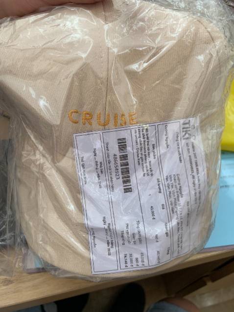 Shop làm ăn như quần què, đặt mũ Memori thì ship về Cruise. Ủa? phải có lý do gì đặc biệt thì tôi mới mua mũ 43 + ship 32k chứ. Không đúng thì tôi ra chợ mua cho nhanh.
QUÁ THẤT VỌNG!!!!