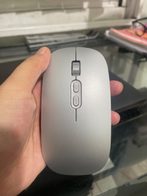 Mức  giá này Tạm được. Chắc có thể do mình xài loại chuột có dây chạy nhanh quen rồi. Em này chạy chậm load k dc