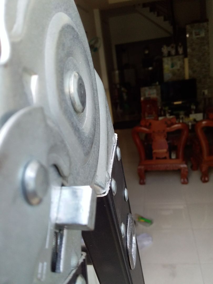 thang tôt nhưng khoa thang mơi dung đa bi lêch rât kho gâp va mơ