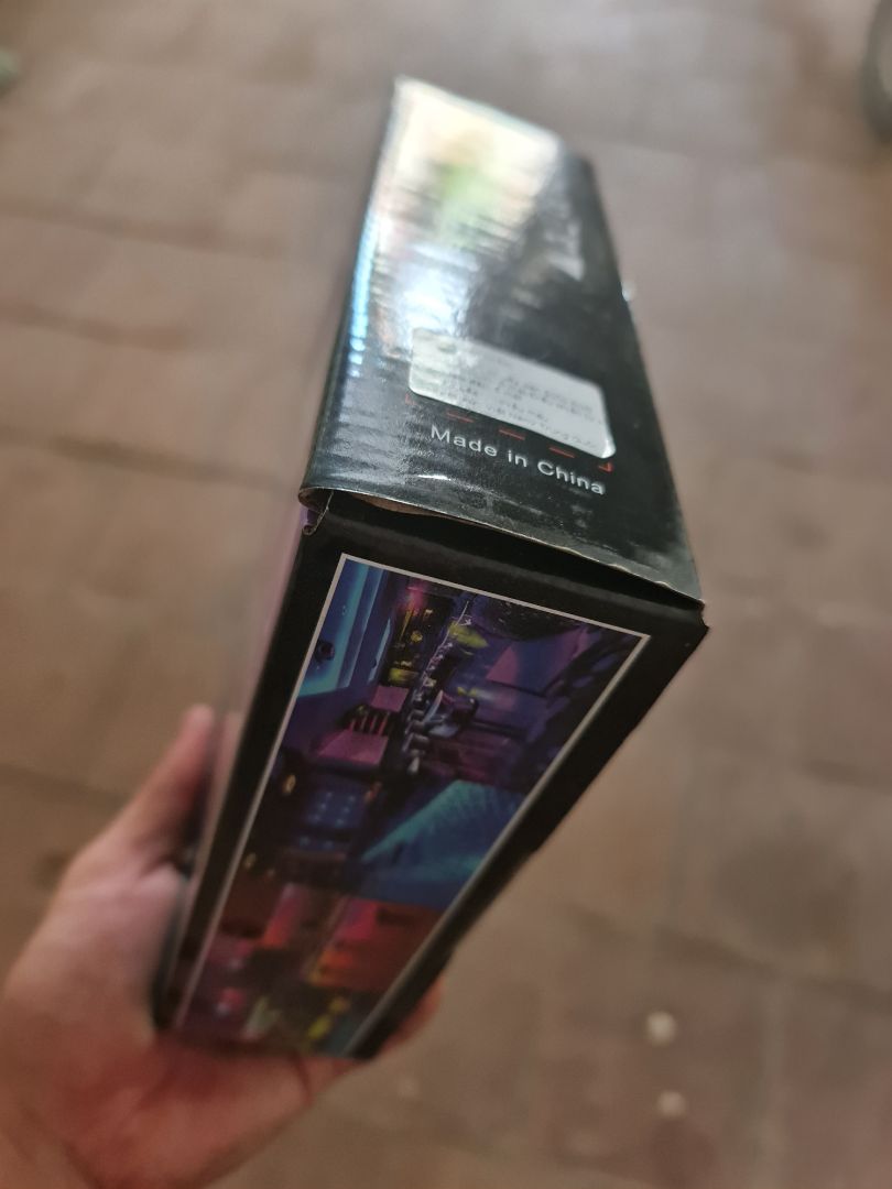 Sản phẩm tốt. Điều khiển mới rút tấm bóng cách điện ở đuôi ra là được. Lúc đầu không biết tưởng đk lỗi. Nói chung sáng đẹp. Đóng gói cẩn thận.