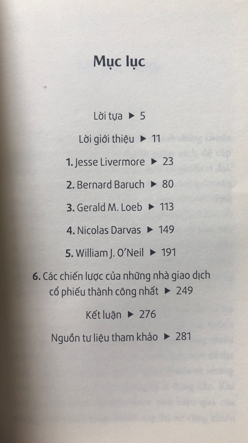 Sách tổng hợp các bài học từ 5 nhà giao dịch hàng đầu từ những năm đầu thế kỷ 20 đến năm 2000. Học ý tưởng là chính, các ví dụ đều đã quá lỗi thời.