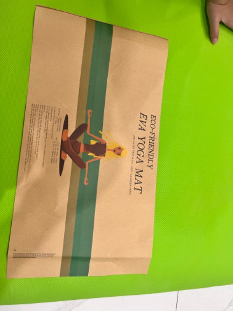 Hàng giao nhanh, đẹp nhưng độ dày gần như mô tả cũng tương đương, vật liệu như shop, không phải cao su, sẽ ủng hộ shop tiếp